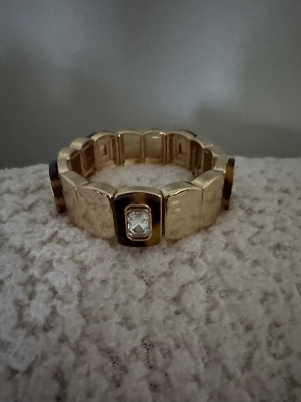 Lilly Pulitzer Gold-Tone Stretch Bracelet with Clear Crystal